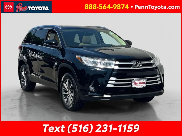 2019 Toyota Highlander SE