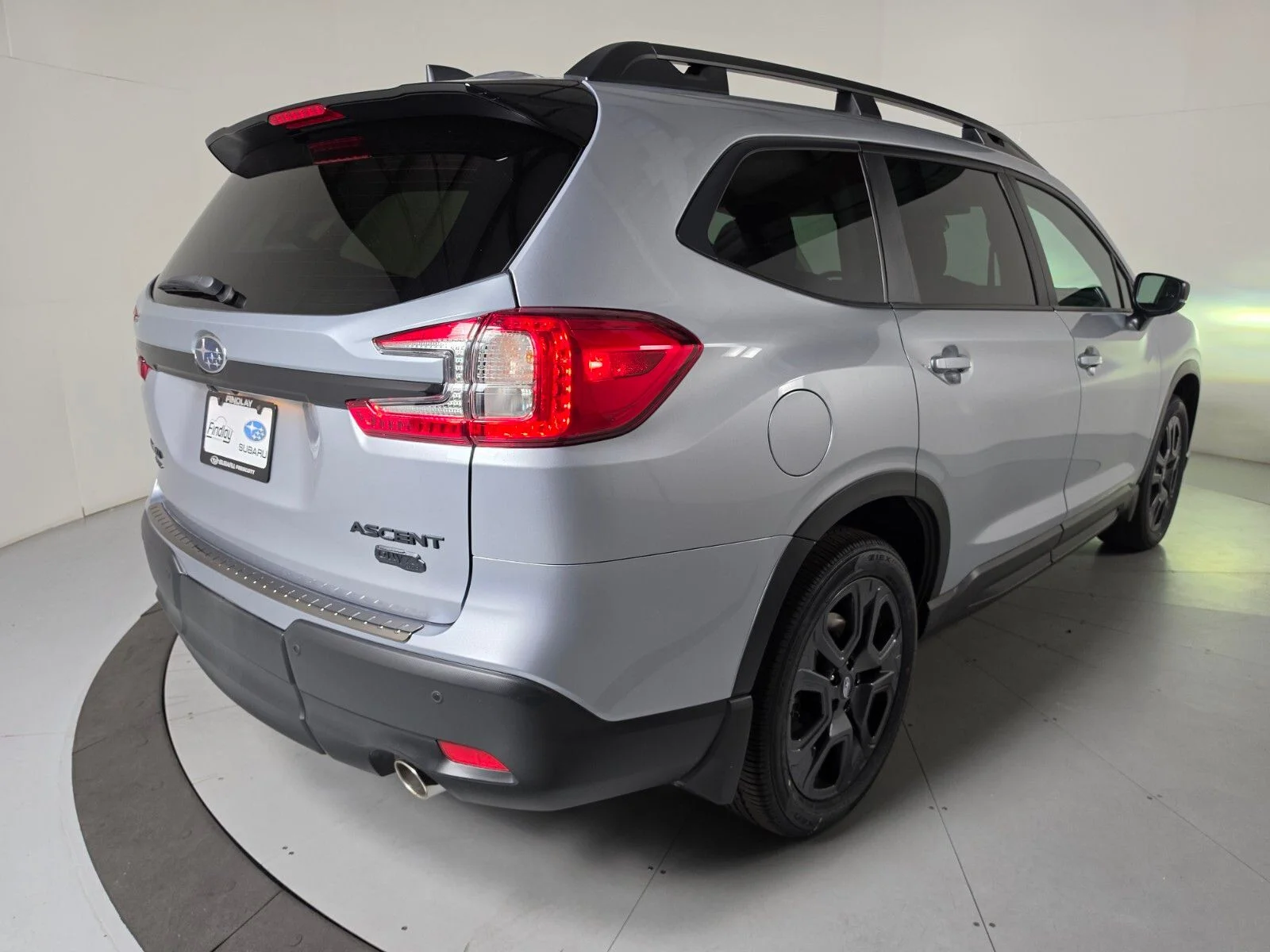 New 2026 Silver Subaru Onyx Edition Touring image 5
