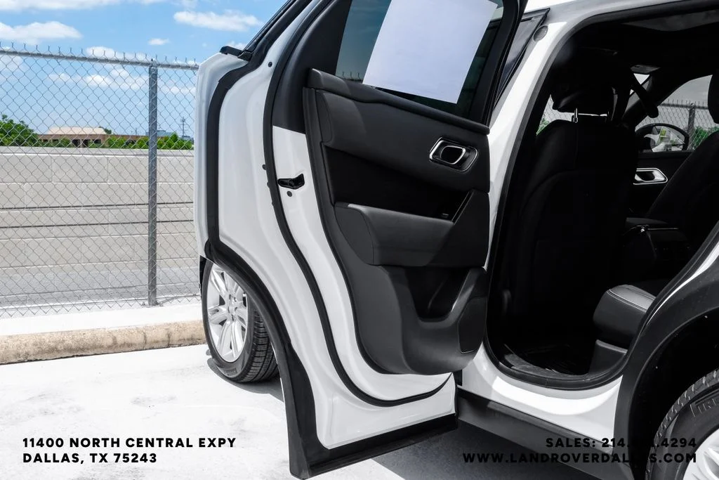 New 2026 Fuji White Land Rover S image 43