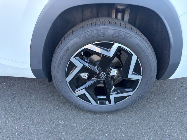 New 2027 White Volkswagen SEL image 9
