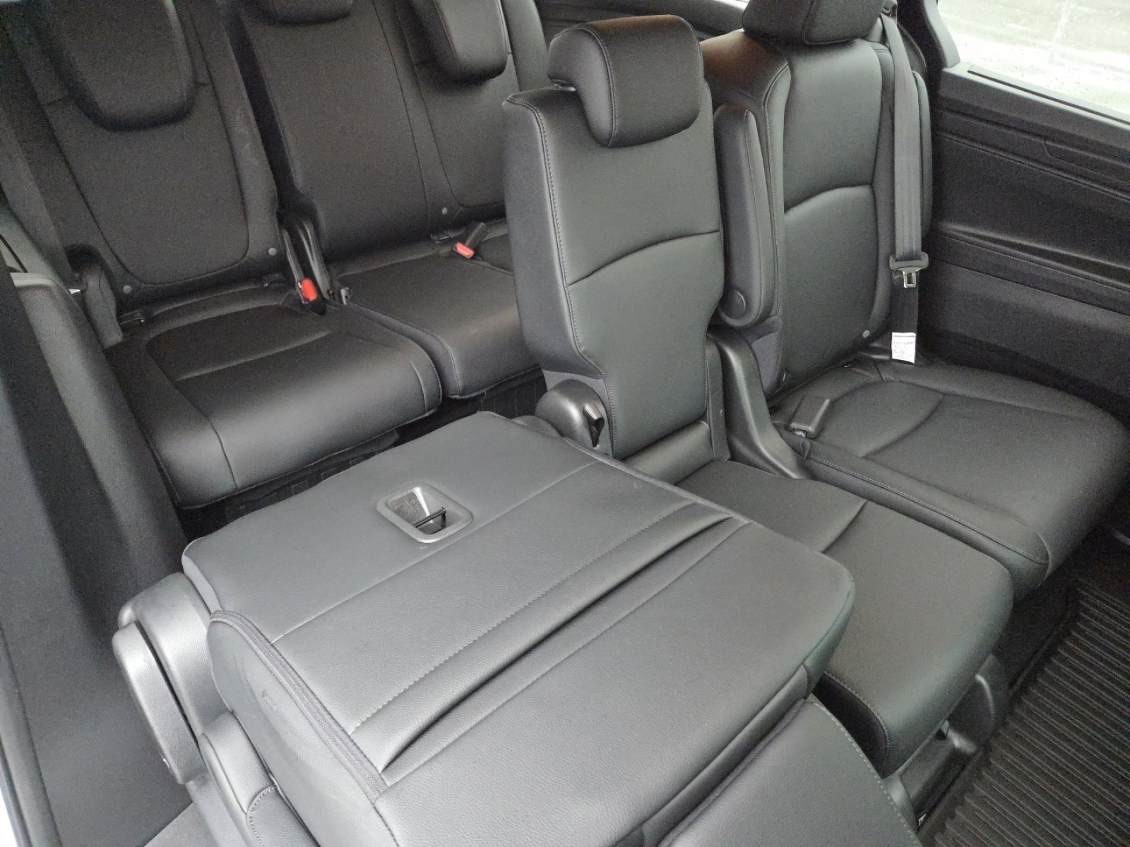 2026 Honda Odyssey EX-L - Photo 22
