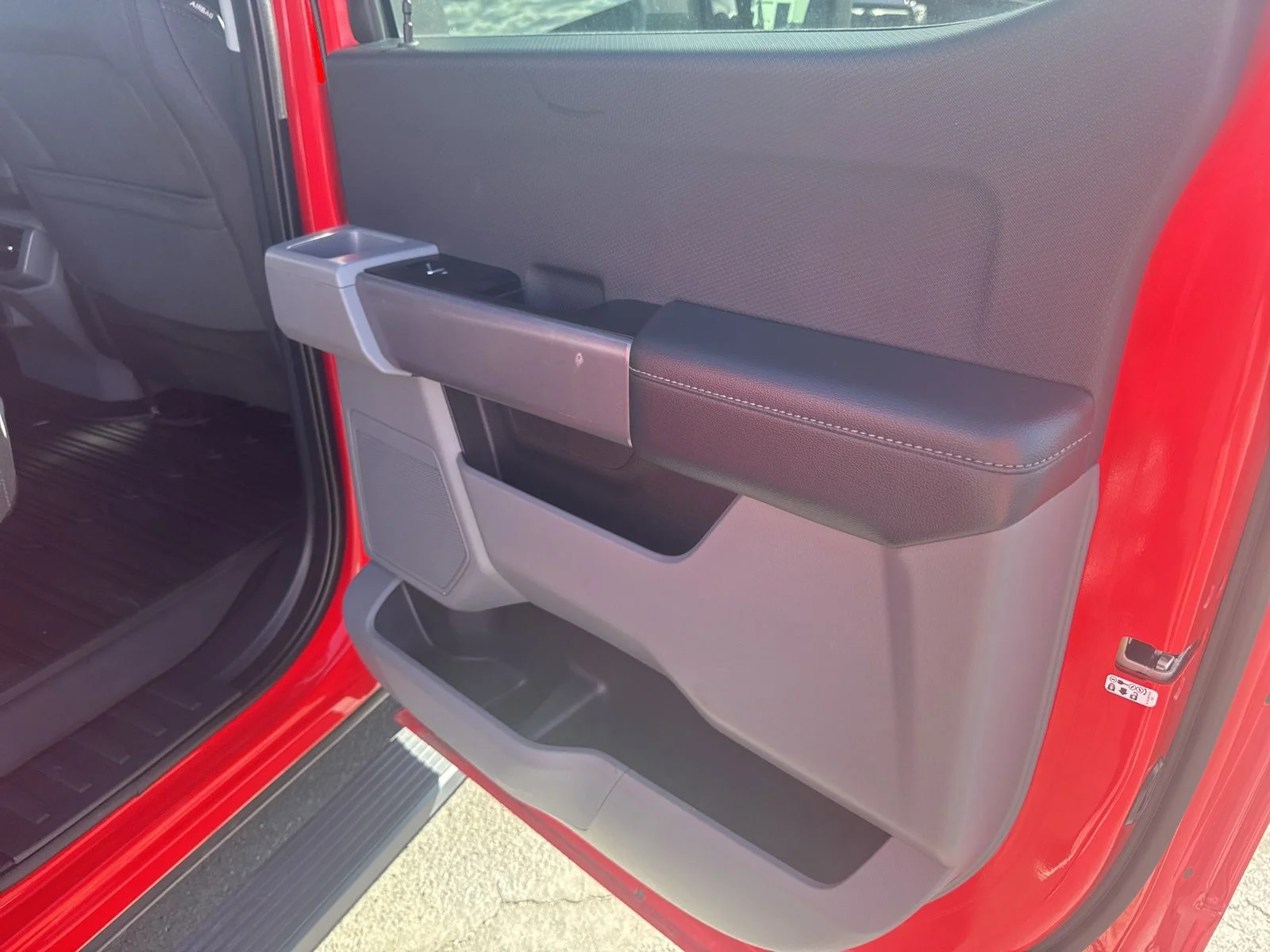 2022 Ford F-150 XLT - Photo 12