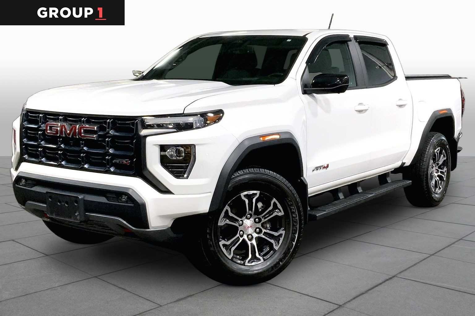 2023 GMC Canyon 4WD AT4