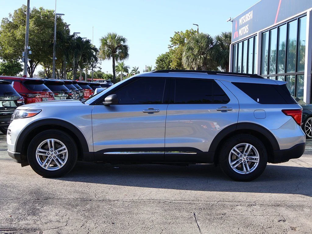 2023 Ford Explorer XLT - Photo 9