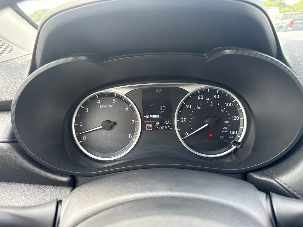 Used 2024 Black Nissan 1.6 S image 12
