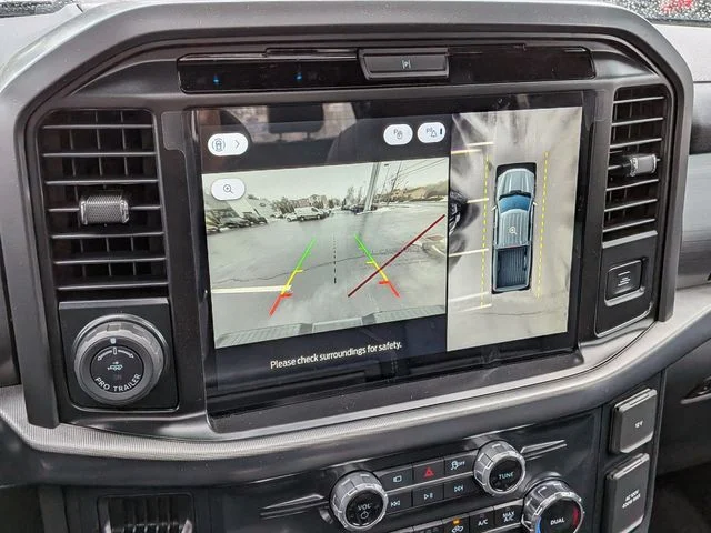 New 2025 Carbonized Gray Metallic Ford Lariat® image 25