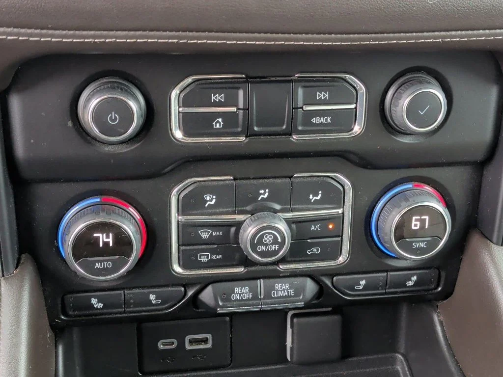 Used 2022 Gray Chevrolet LT image 30