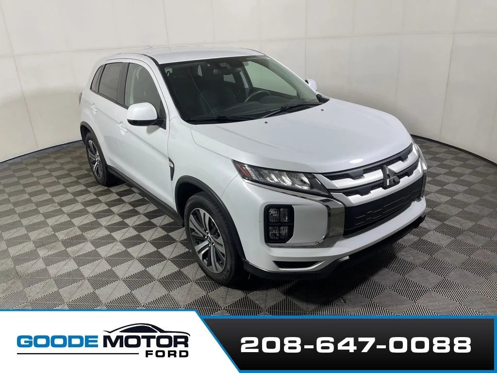 2024 Mitsubishi Outlander Sport 2.0 ES AWC CVT's photo