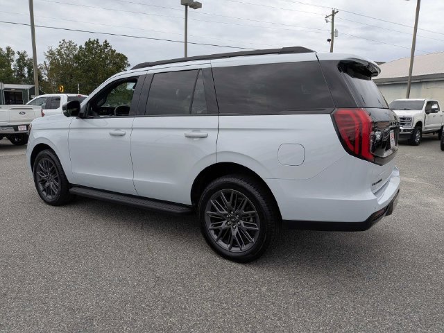 Used 2026 Silver Metallic Ford Platinum image 6