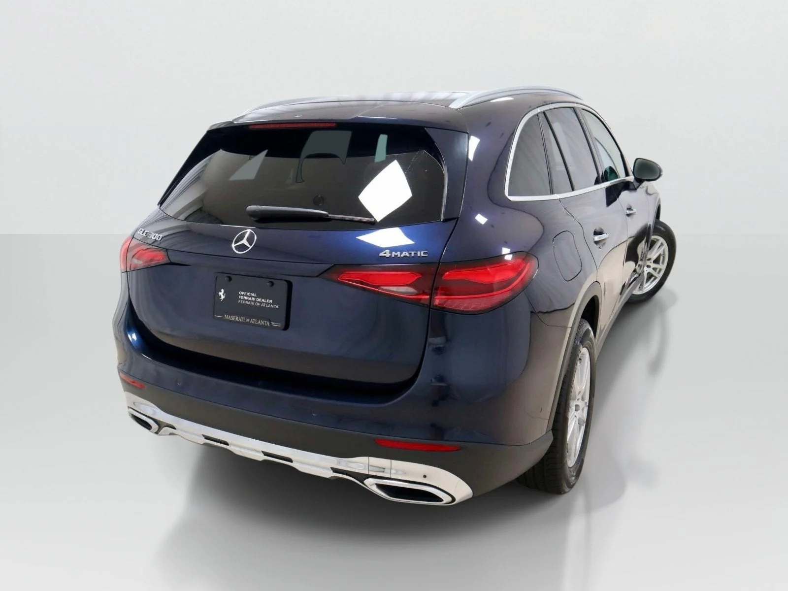Used 2023 Nautical Blue Metallic Mercedes-Benz GLC 300 image 5