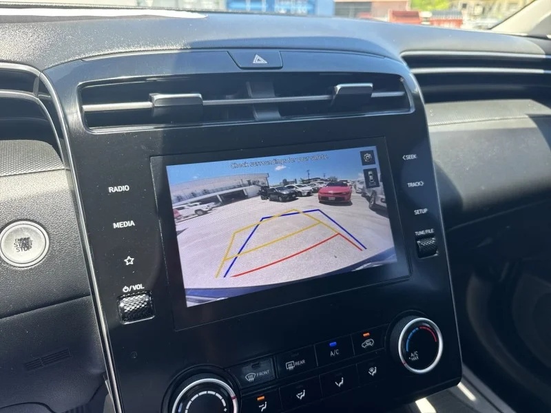 Used 2022 Intense Blue Hyundai SEL image 13