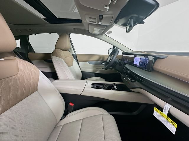 New 2026 Everest White Pearl TriCoat Nissan Platinum image 26