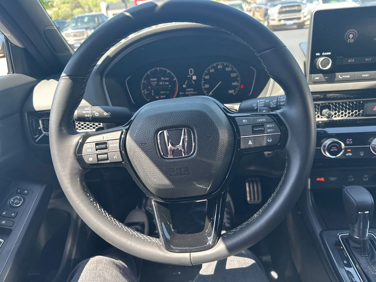 2025 Honda Civic Hatchback Sport - Photo 34