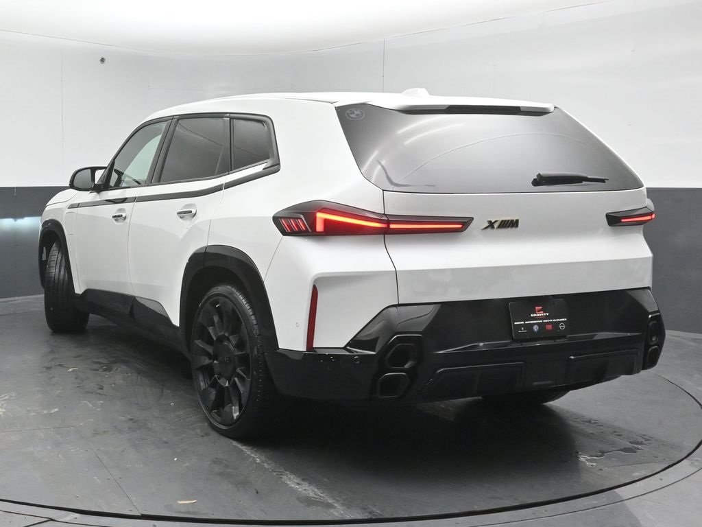 2023 BMW XM - Image 5