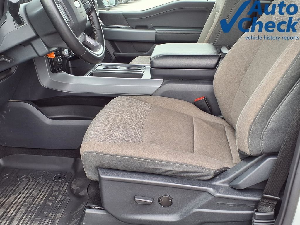 Used 2024 White Ford XLT image 12