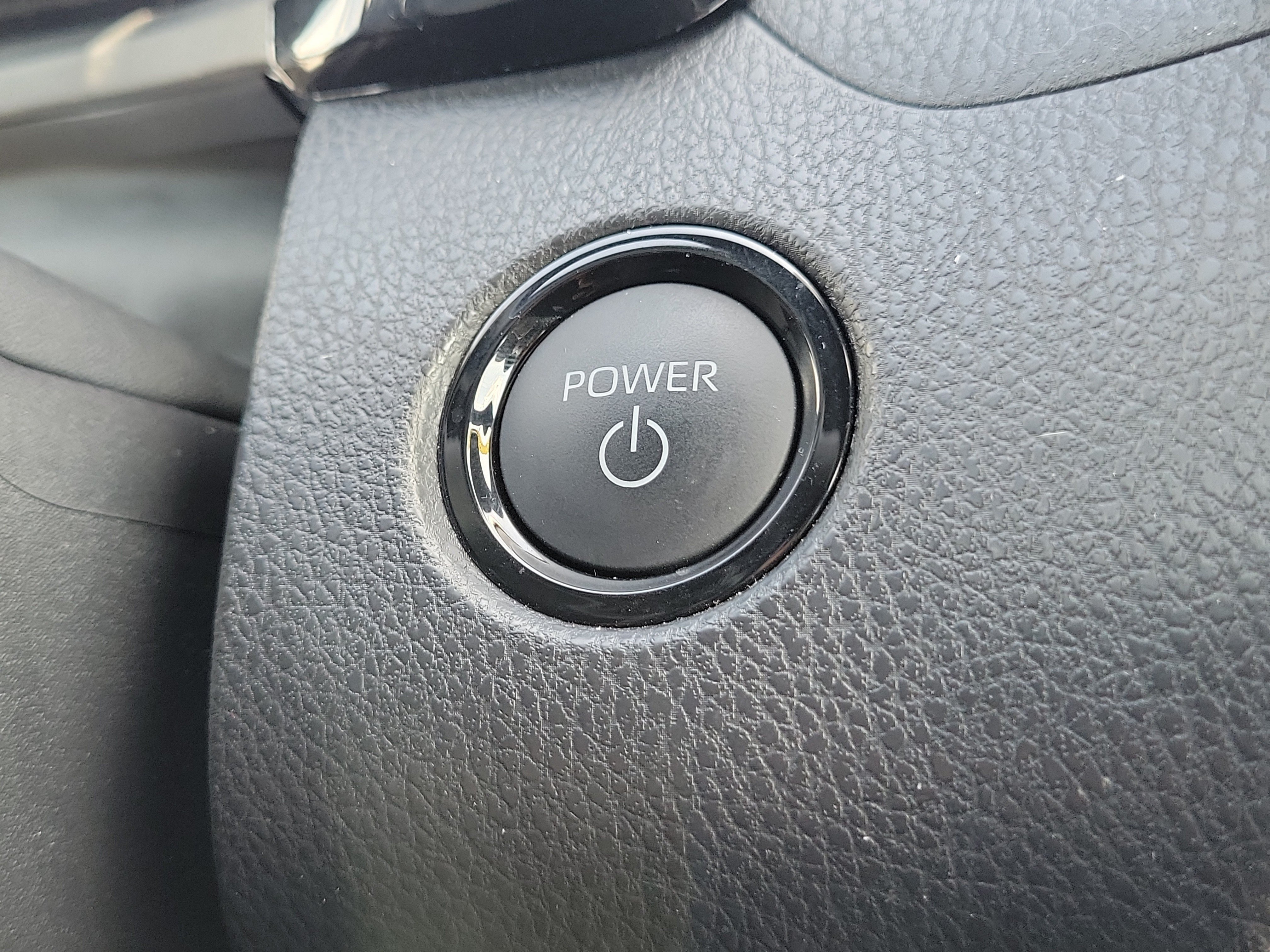Used 2025 Ocean Toyota SE image 28