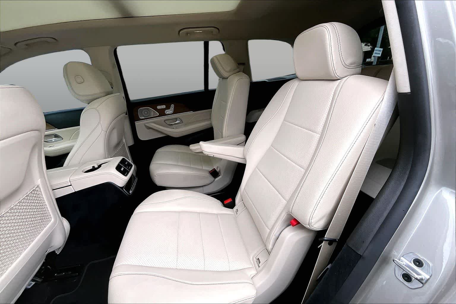 Used 2022 Mojave Silver Metallic Mercedes-Benz GLS 450 image 21
