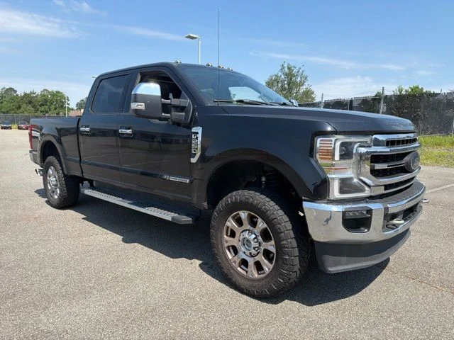Used 2020 Black Ford Lariat image 1