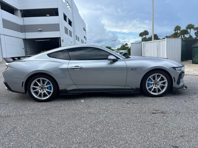 Used 2024 Silver Ford GT Premium image 2