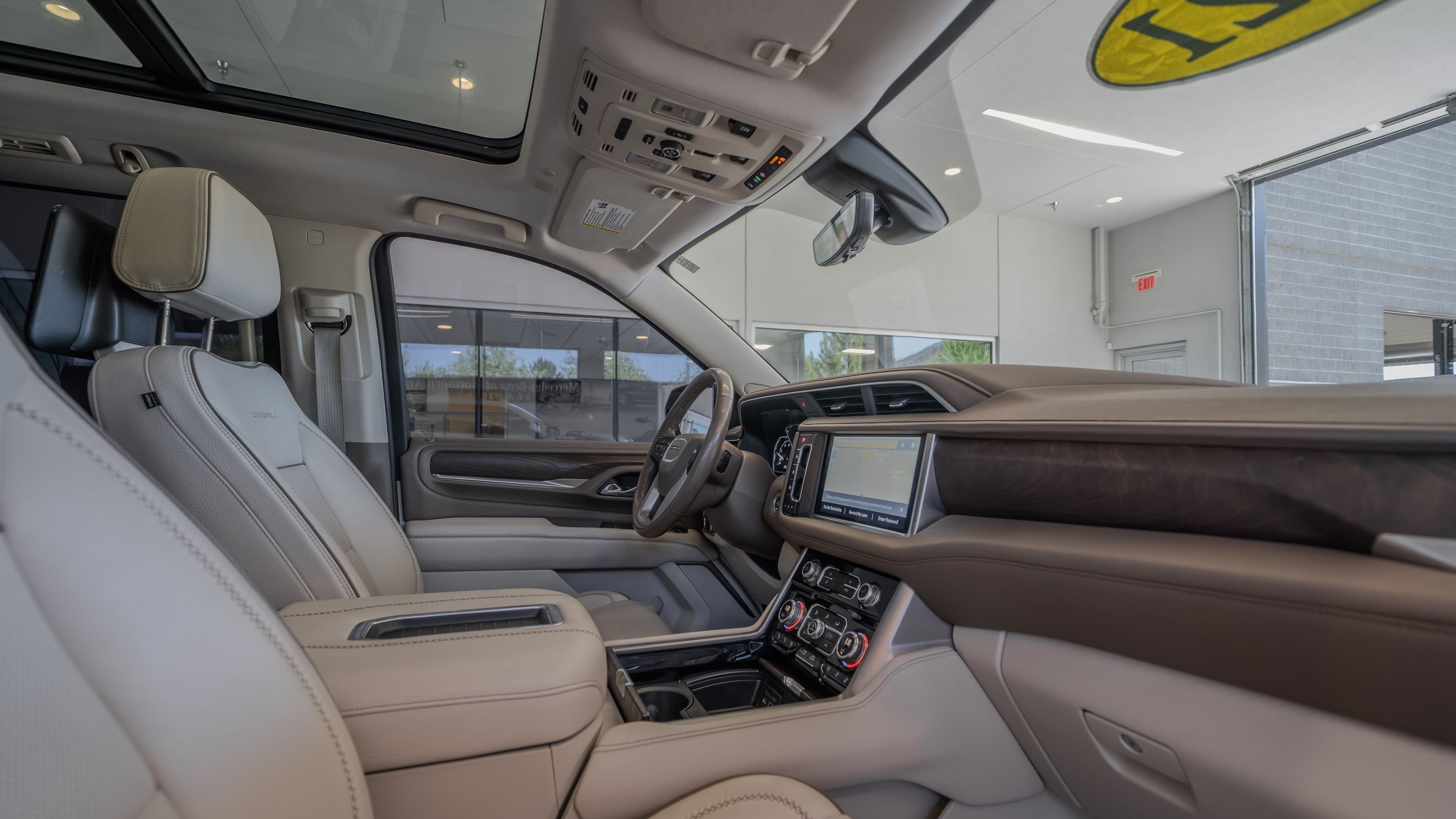 Used 2021 Summit White GMC Denali image 17