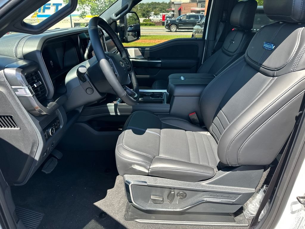 New 2026 White Ford Platinum image 9