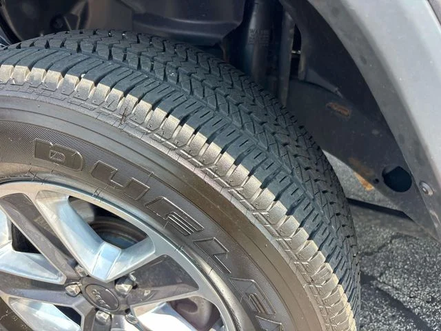 Used 2020 Gray Jeep Unlimited Sahara image 12
