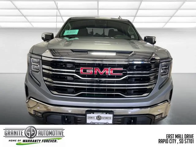 2026 GMC Sierra 1500 SLT - Photo 8