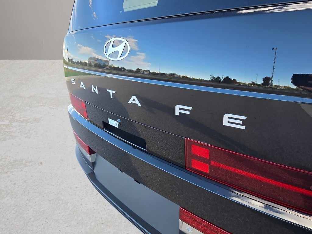 New 2026 Phantom Black Hyundai Limited image 11