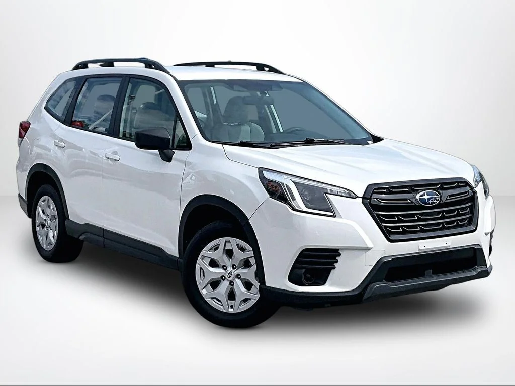 Used 2023 White Subaru Base image 13