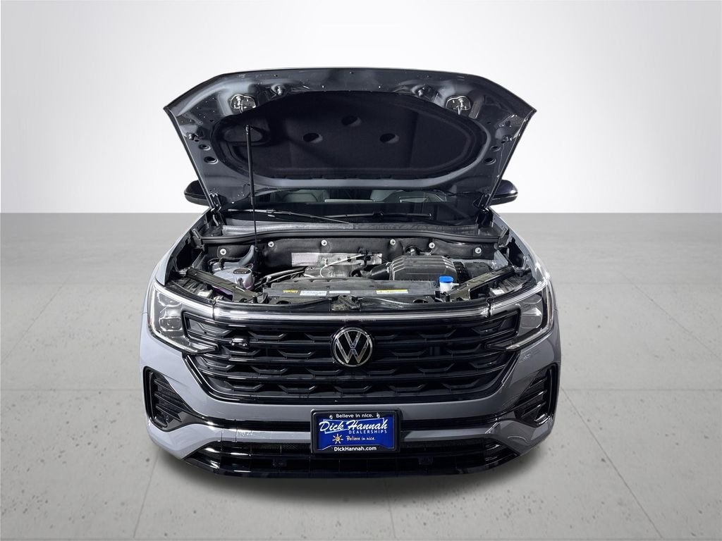New 2026 Pure Gray Volkswagen 2.0T SEL R-Line Black image 23