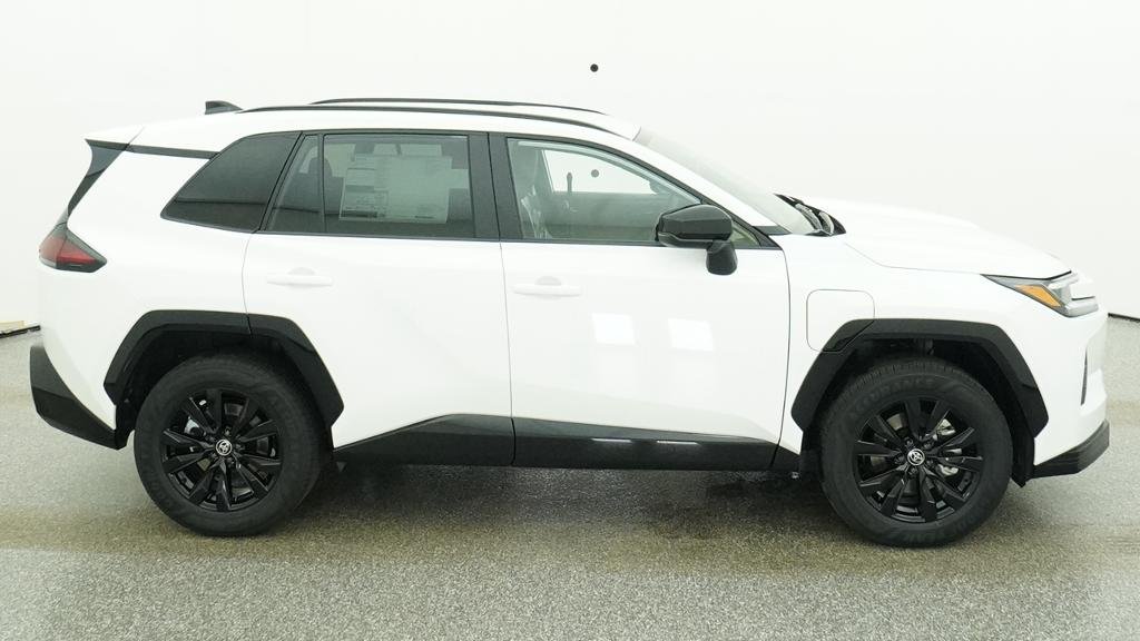 New 2026 Ice Cap Toyota SE image 14