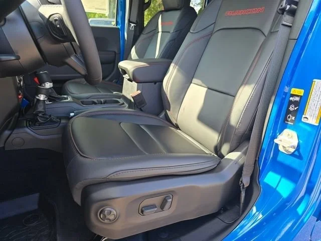 New 2026 Hydro Blue Pearl Coat Jeep Rubicon image 6