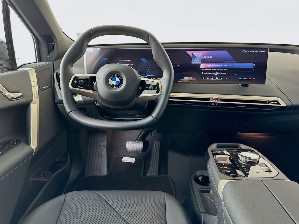 Used 2026 Black Sapphire Metallic BMW xDrive60 image 19