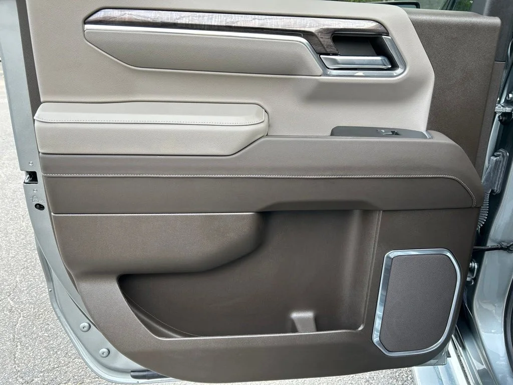 Used 2023 Gray Chevrolet LTZ image 26