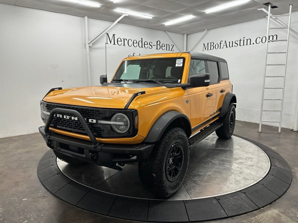 Used 2022 Orange Ford Wildtrak image 3
