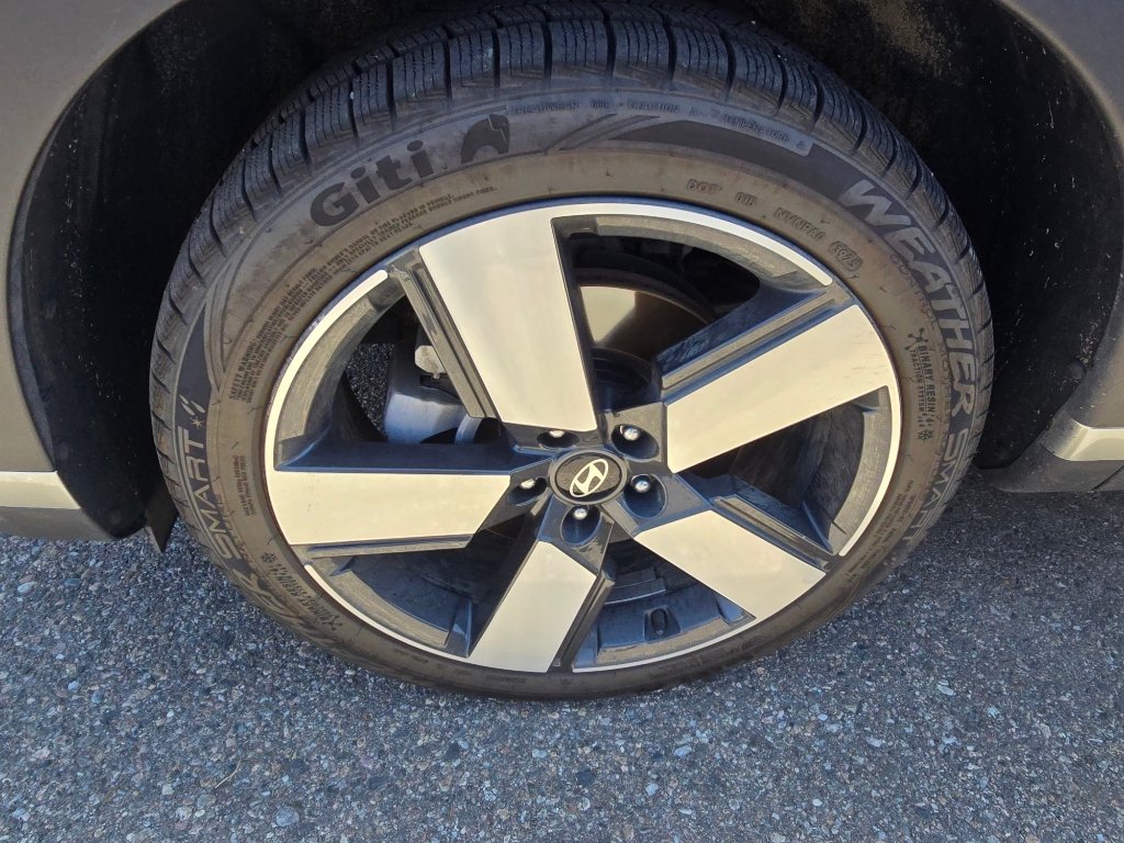 Certified Used 2025 Earthy Brass Matte Hyundai Limited image 8