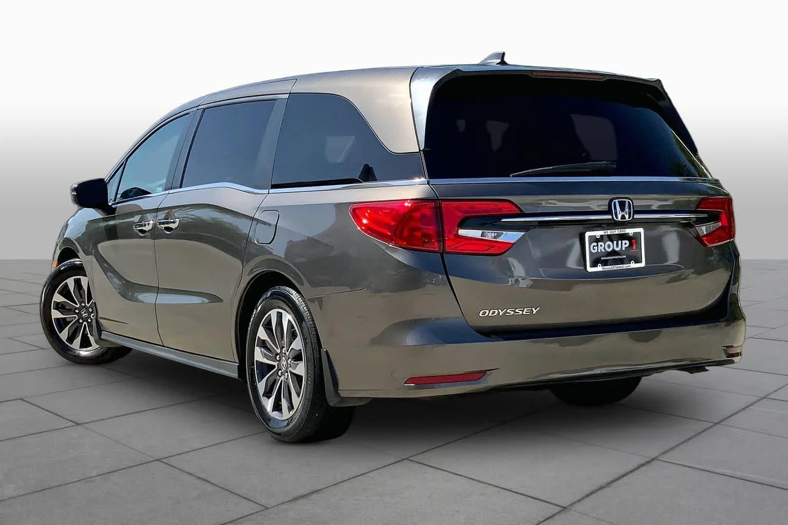 Used 2021 Pacific Pewter Metallic Honda EX-L image 11