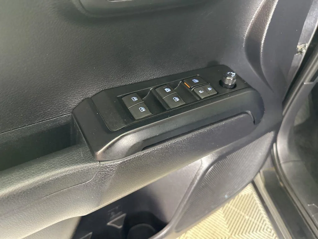 Used 2021 Magnetic Gray Metallic Toyota SR image 26