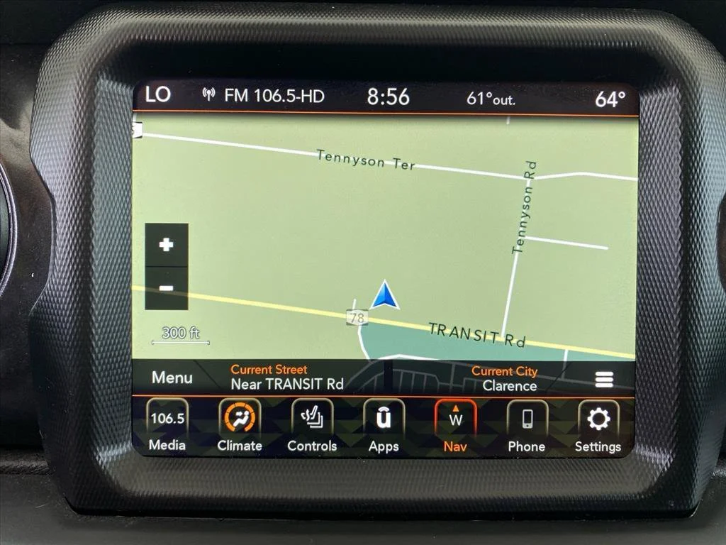 Used 2022 Black Clearcoat Jeep Altitude image 13