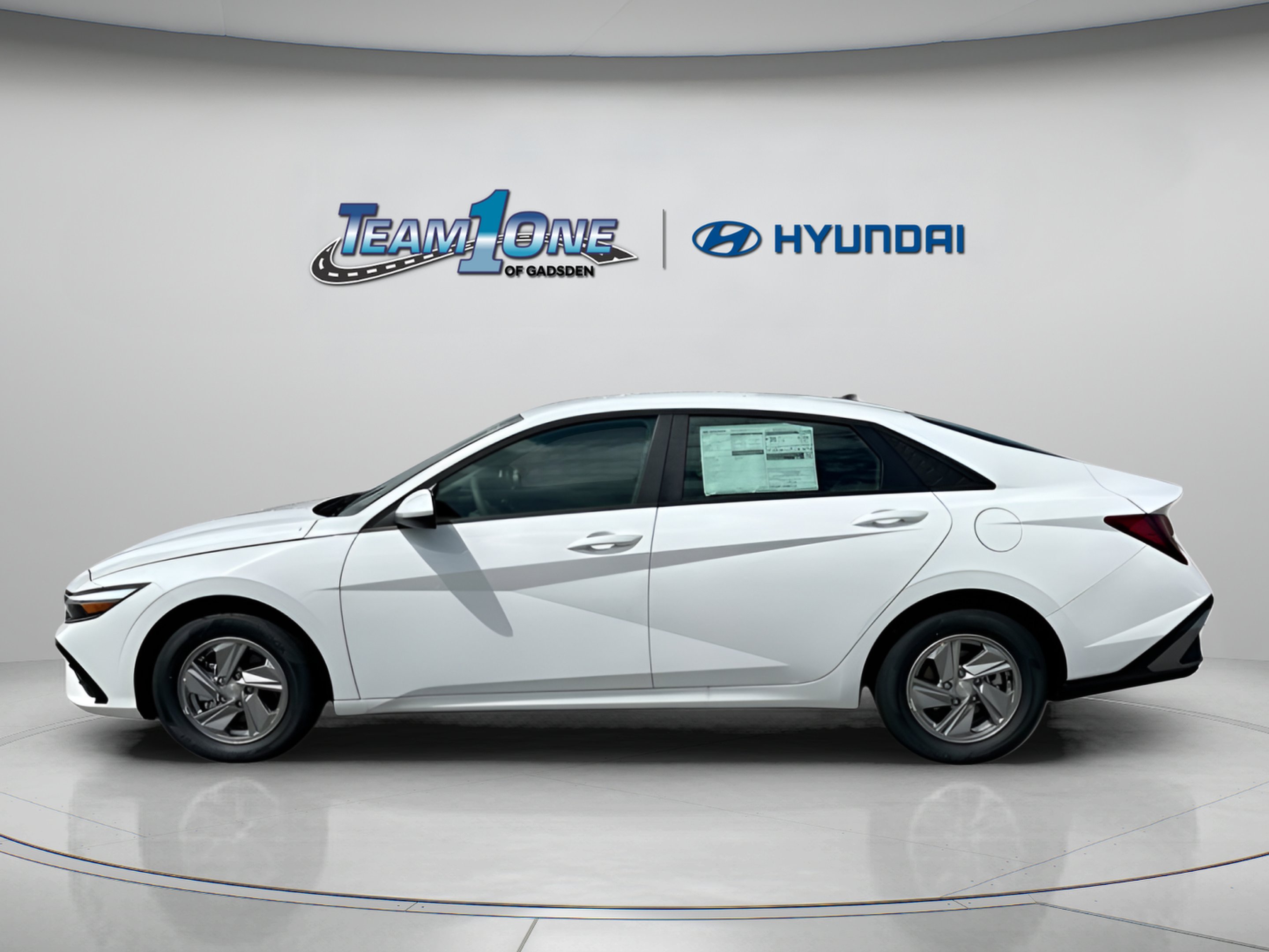New 2026 Serenity White Hyundai SE image 6