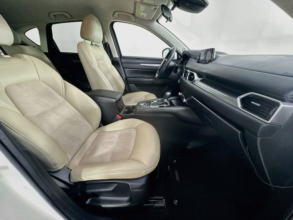 Used 2019 Snowflake White Pearl Mica Mazda Touring image 33