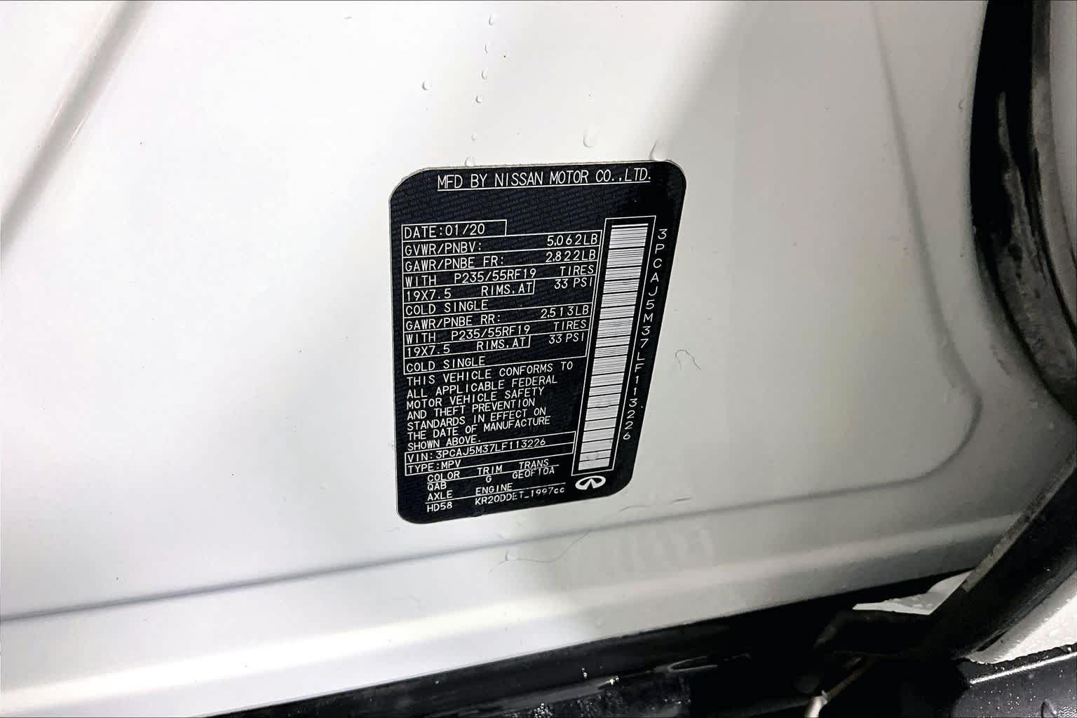 Used 2020 Majestic White INFINITI LUXE image 30