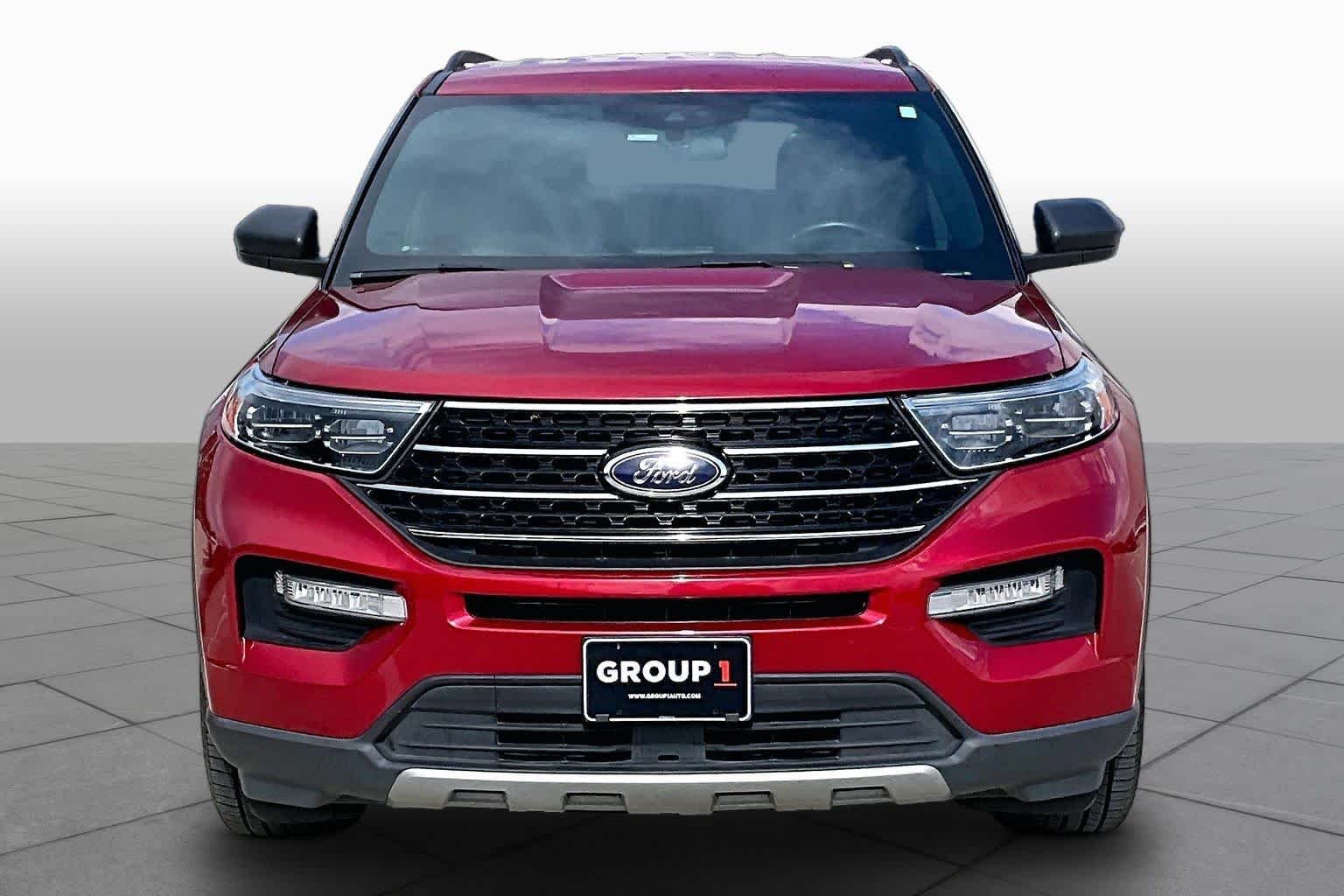 Used 2020 Rapid Red Metallic Tinted Clearcoat Ford XLT image 4