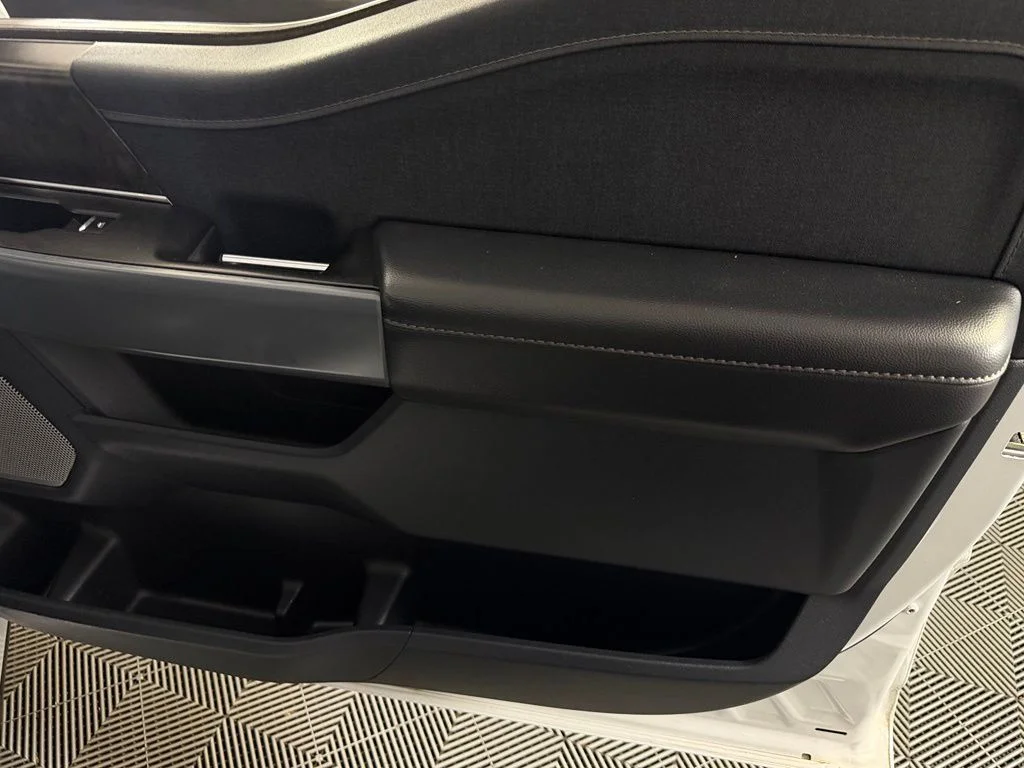 2023 Ford F-150 Lariat - Photo 32