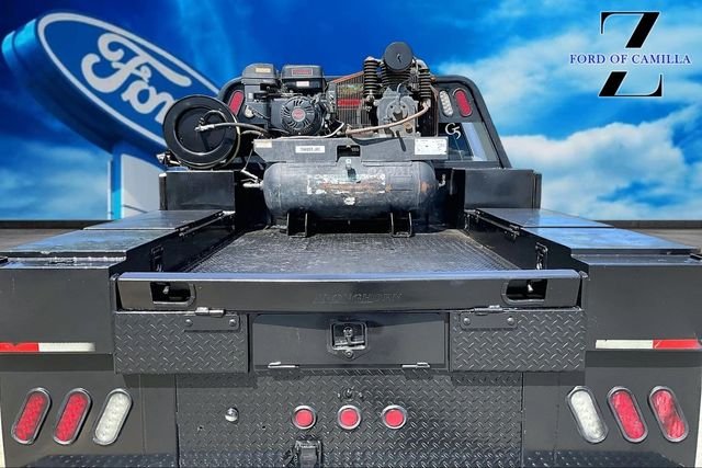 Used 2019 Ingot Silver Ford XL image 15