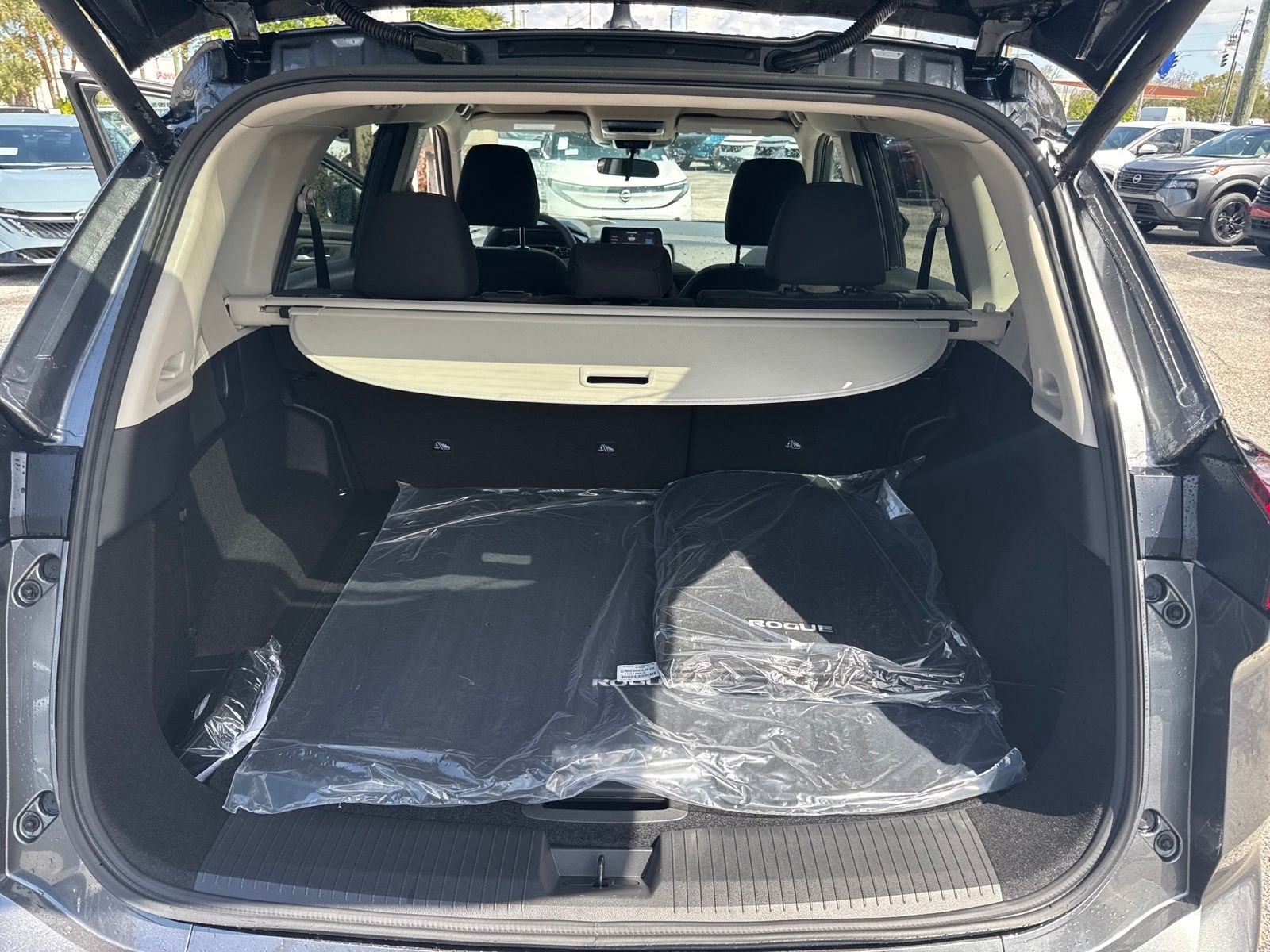 New 2026 Nissan Rogue SV 4D Sport Utility