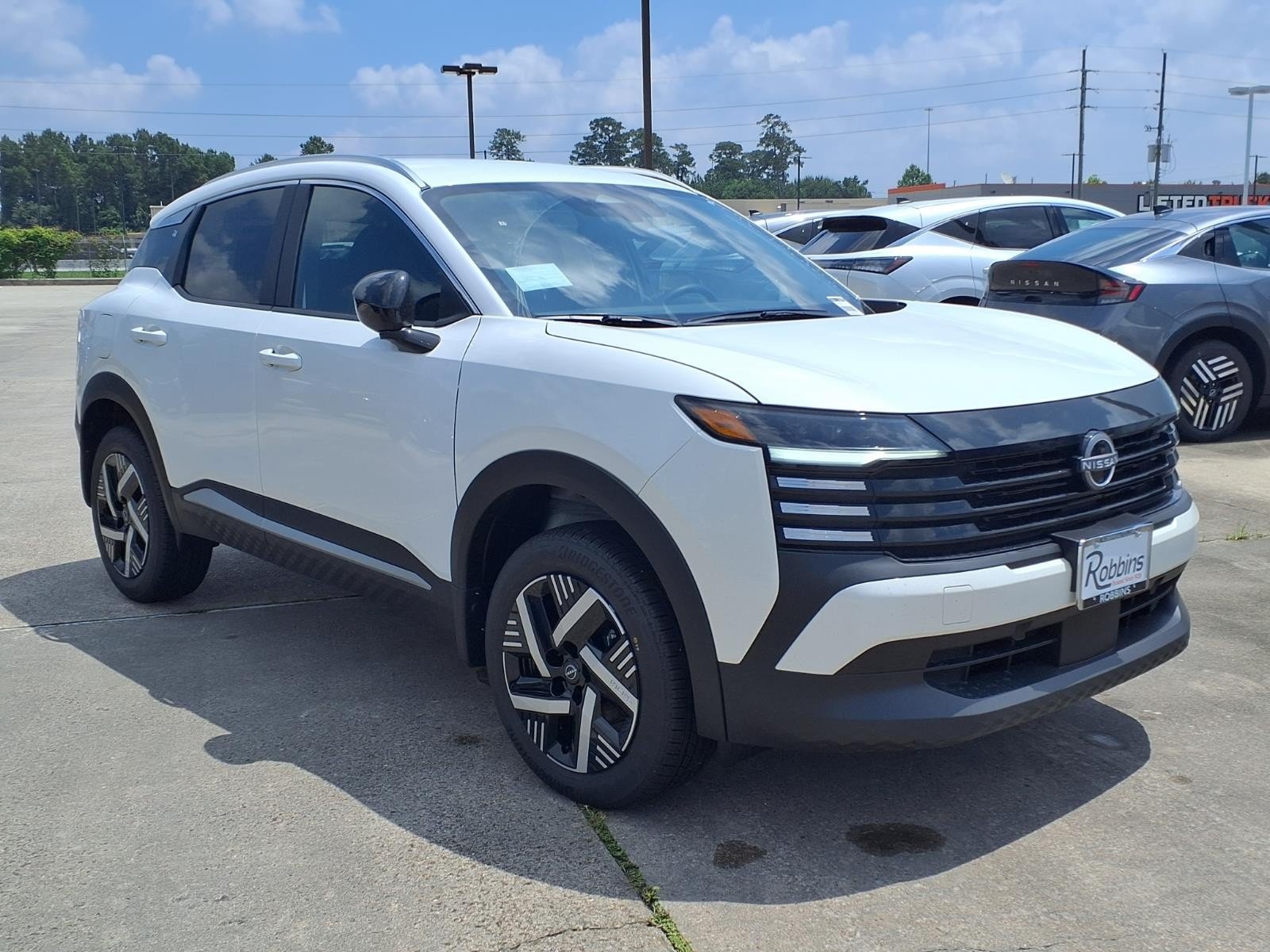 2026 Nissan Kicks SV White at Robbins Nissan