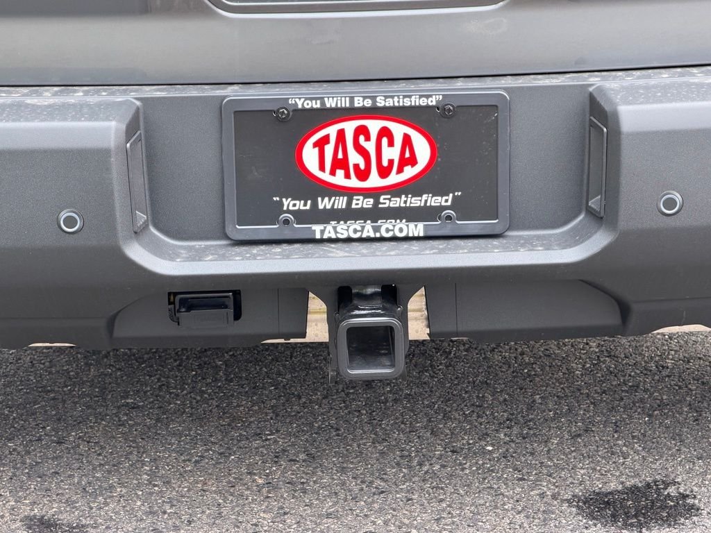 New 2026 Carbonized Gray Metallic Ford Outer Banks® image 26
