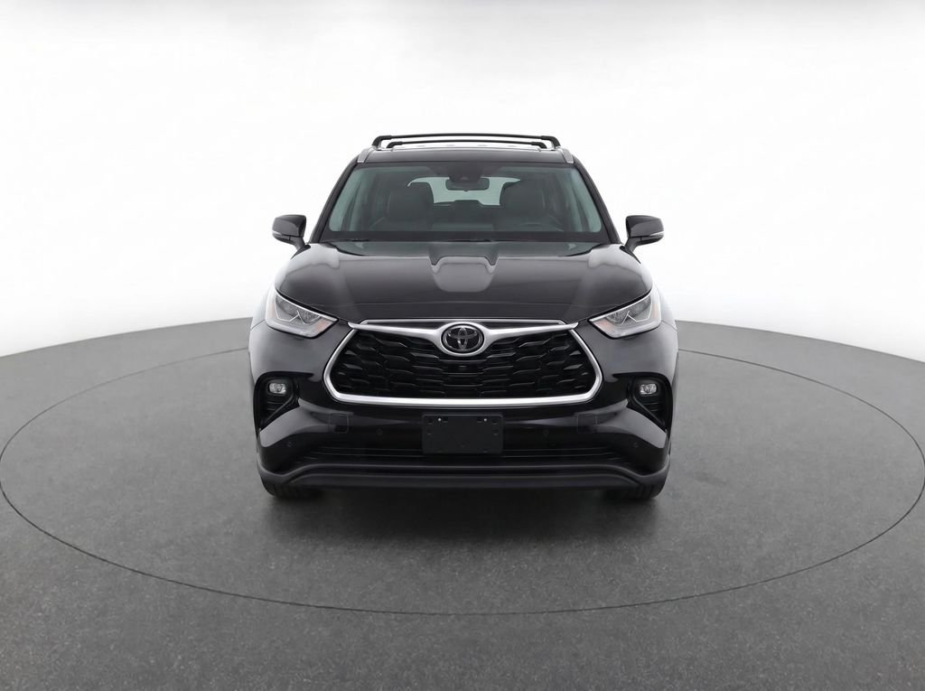 2023 Toyota Highlander XLE - Photo 8
