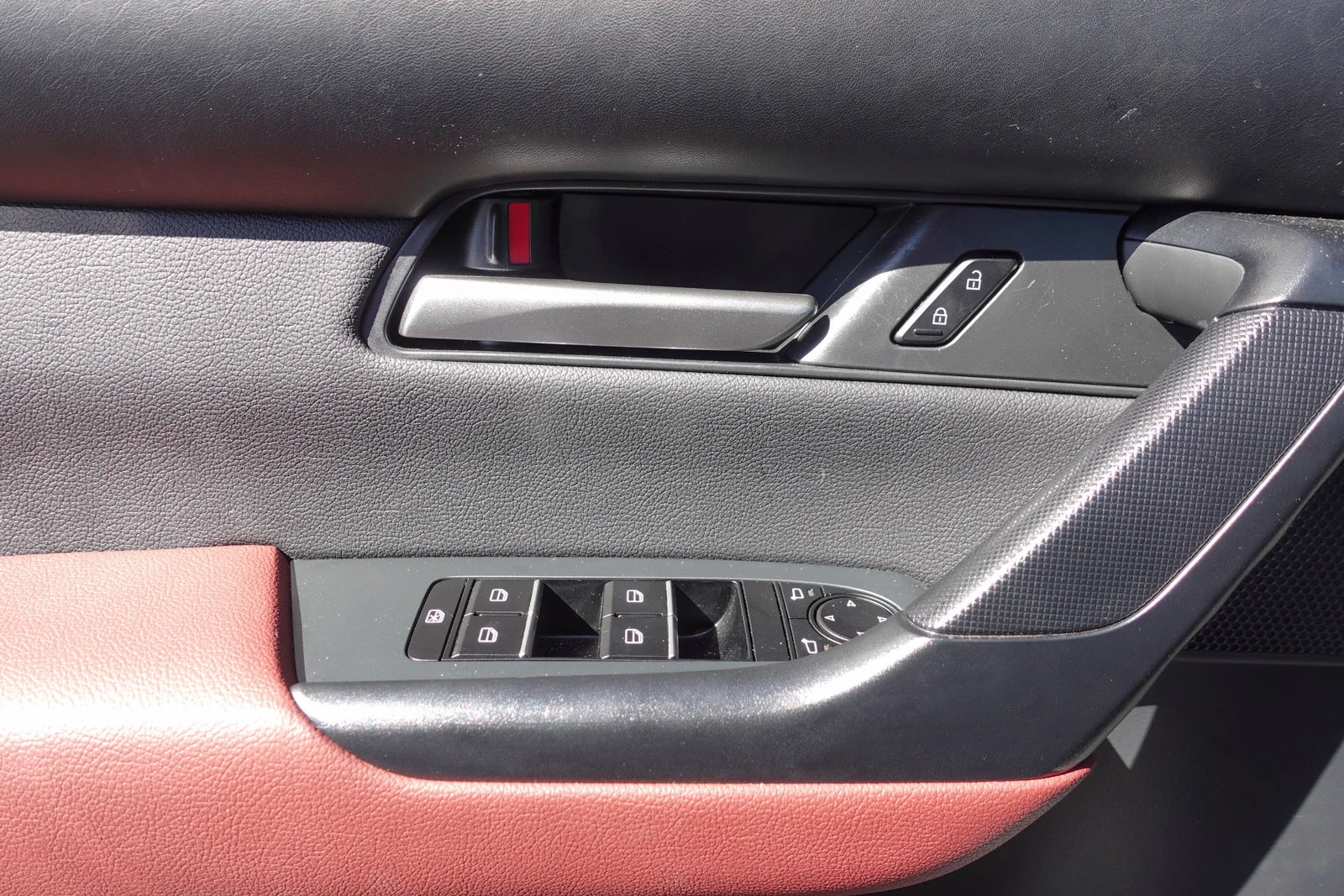 Certified Used 2026 Wind Chill Pearl Mazda Premium image 17